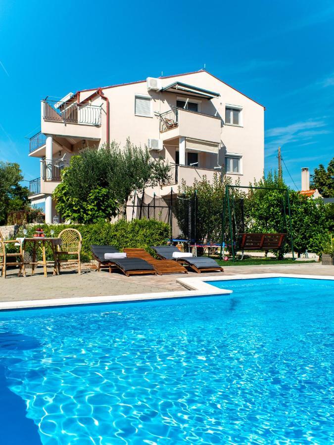 Apartments Zaton מראה חיצוני תמונה