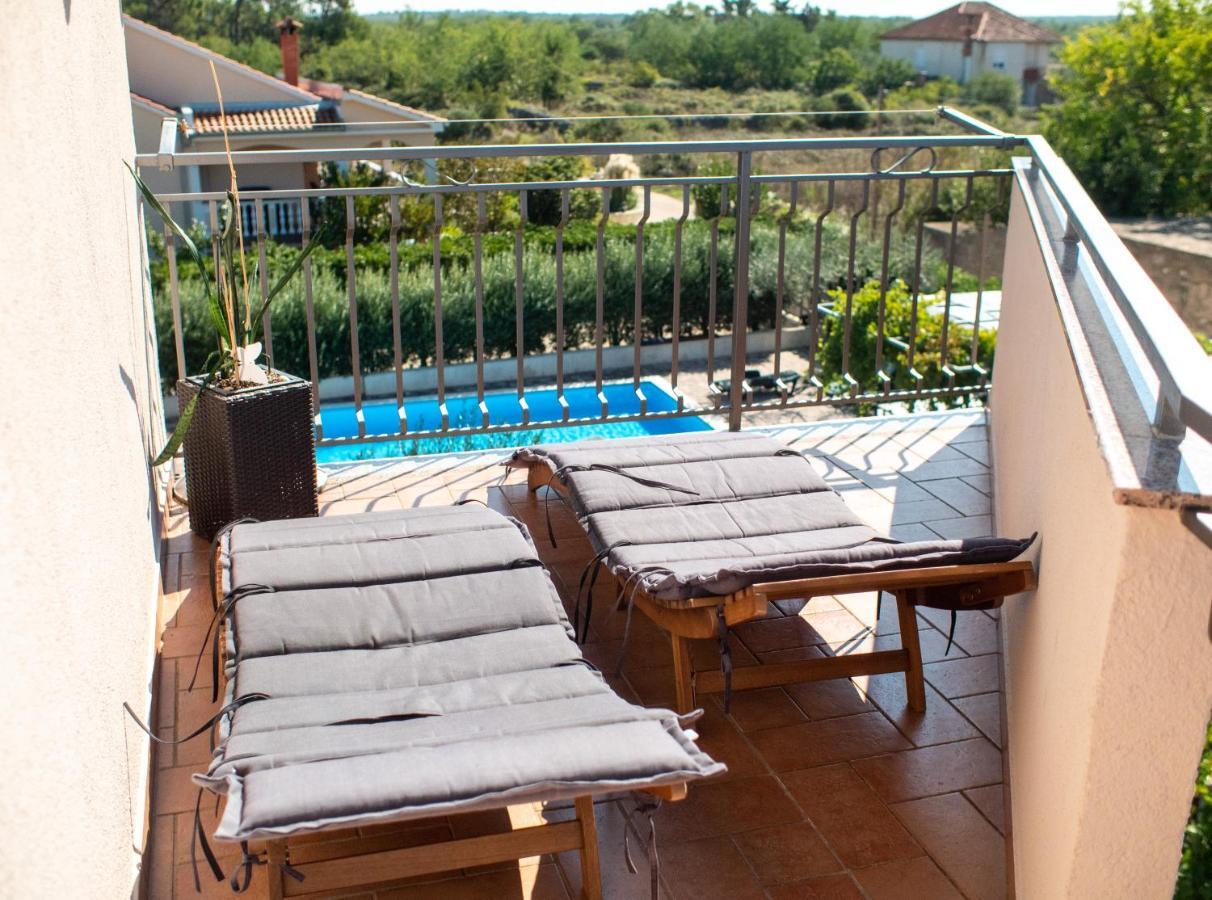 Apartments Zaton מראה חיצוני תמונה