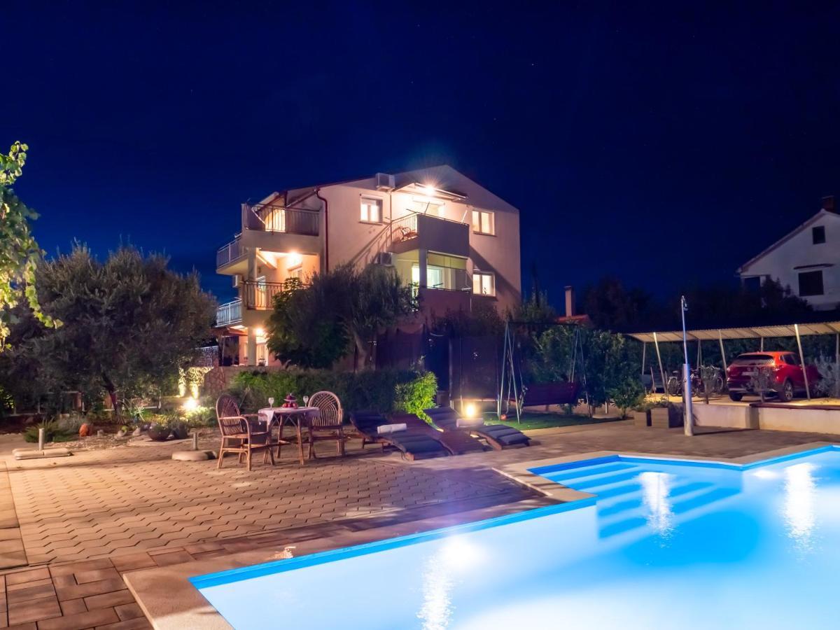 Apartments Zaton מראה חיצוני תמונה