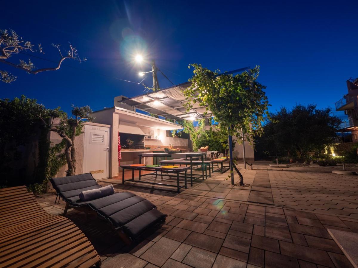 Apartments Zaton מראה חיצוני תמונה