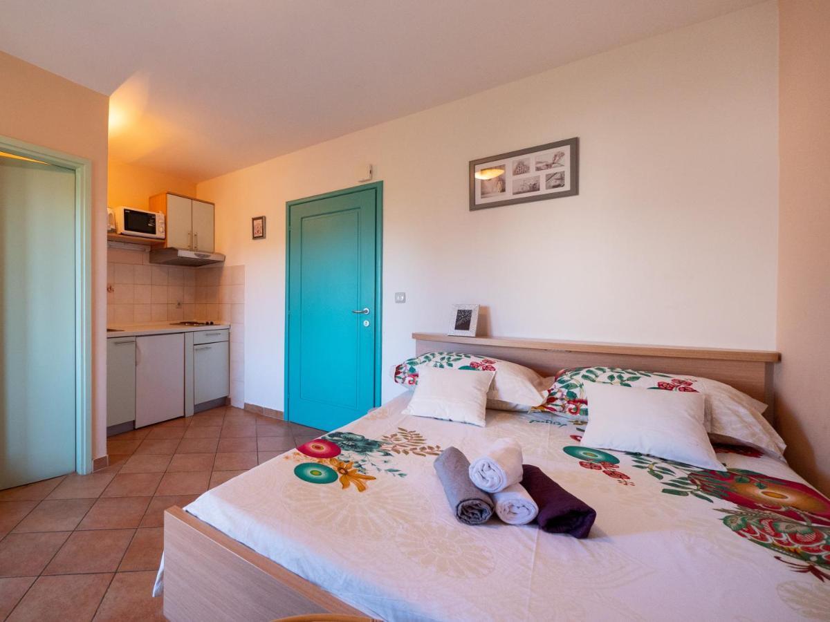 Apartments Zaton מראה חיצוני תמונה